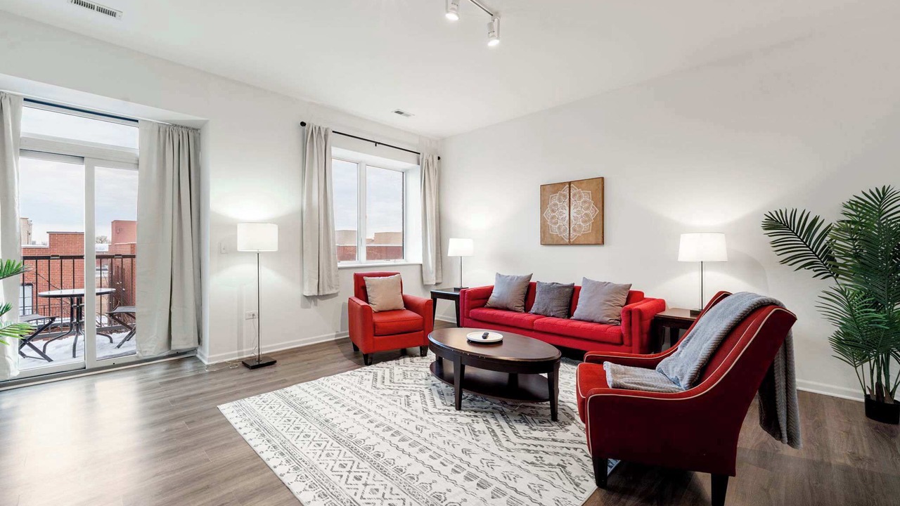 Photo of Livingroom in Near South Side