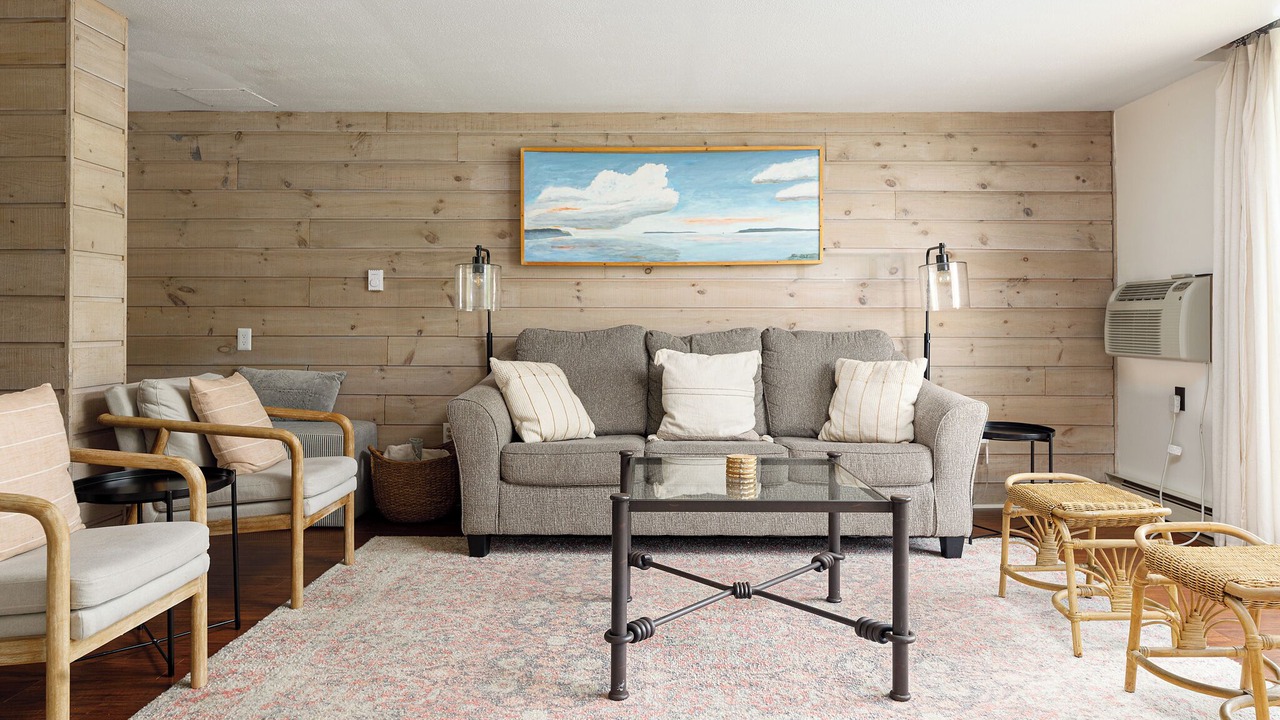 Photo of Livingroom in Cedar