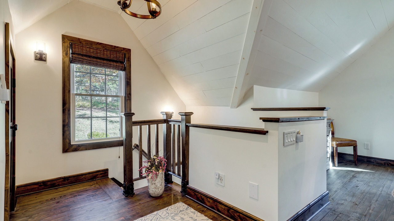 Photo of Others in Sullivan