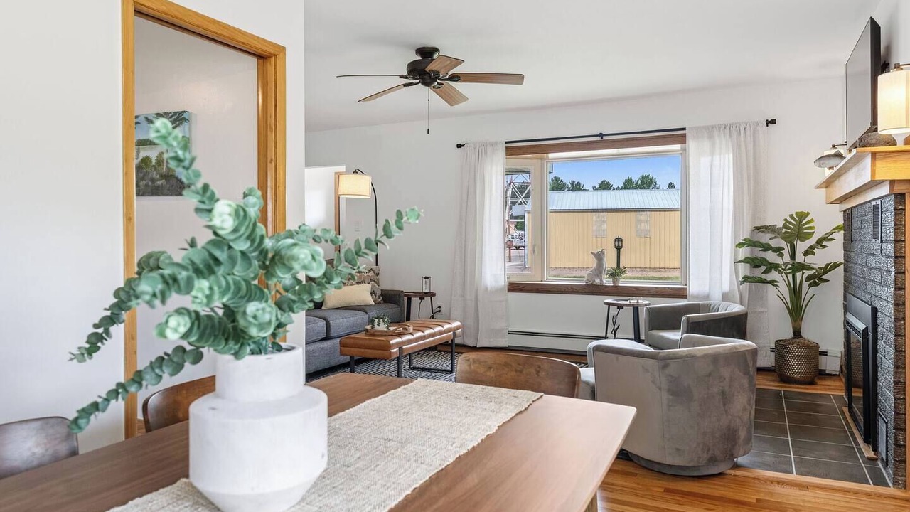 Photo of Livingroom in West Ishpeming