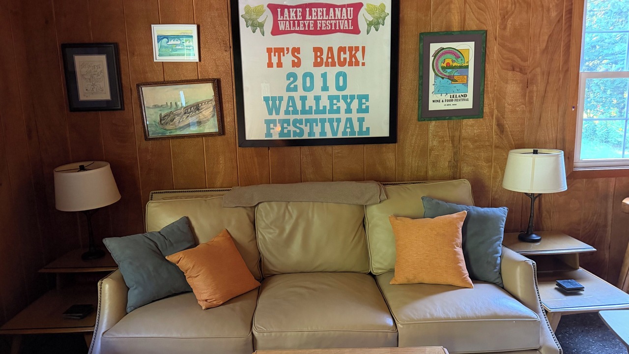 Photo of Livingroom in Lake Leelanau