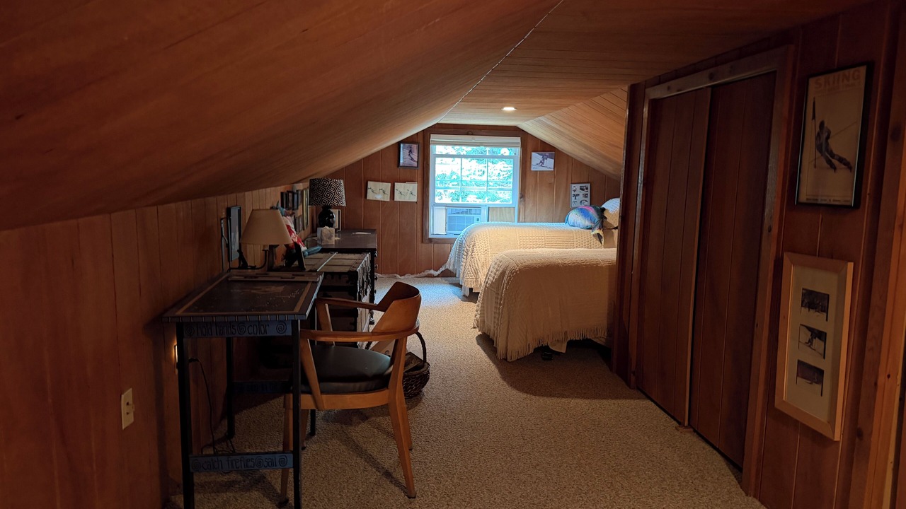 Photo of Bedroom in Lake Leelanau