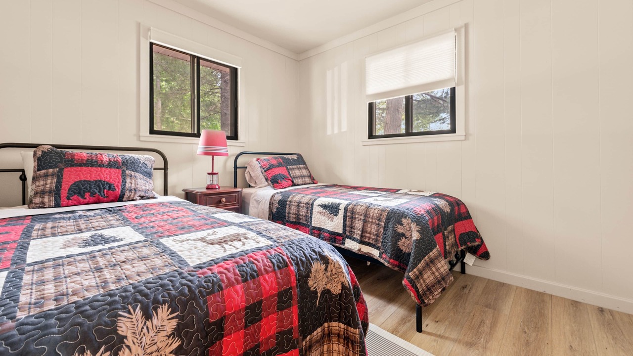 Photo of Bedroom in Higgins Lake