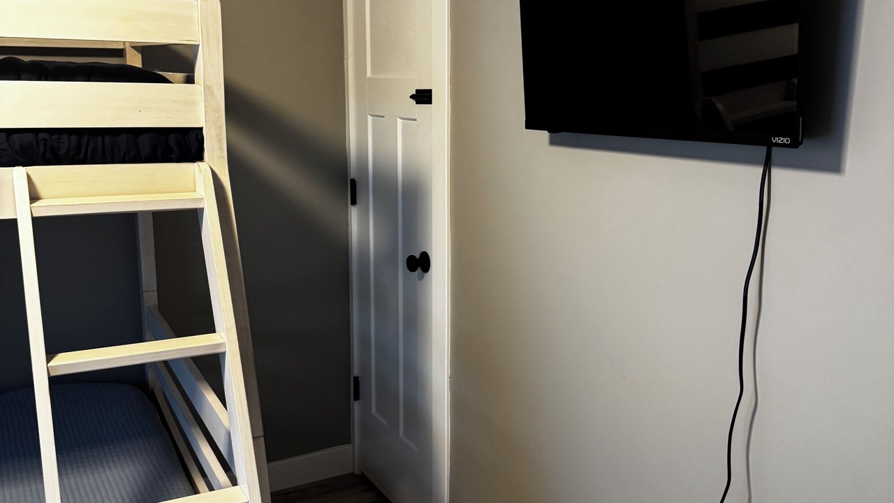 Photo of Bedroom in Simpson