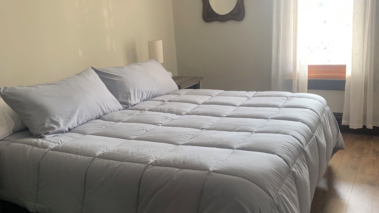 Photo of Bedroom in Culver