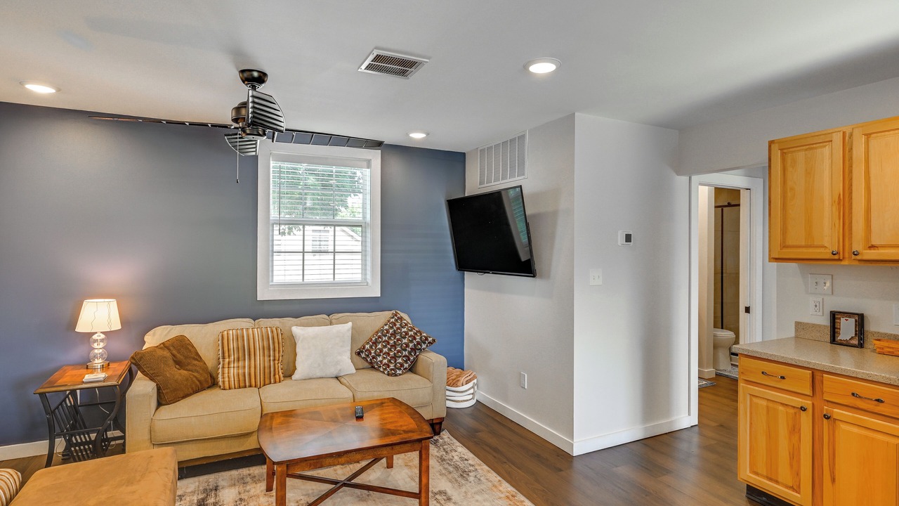 Photo of Livingroom in South Bend