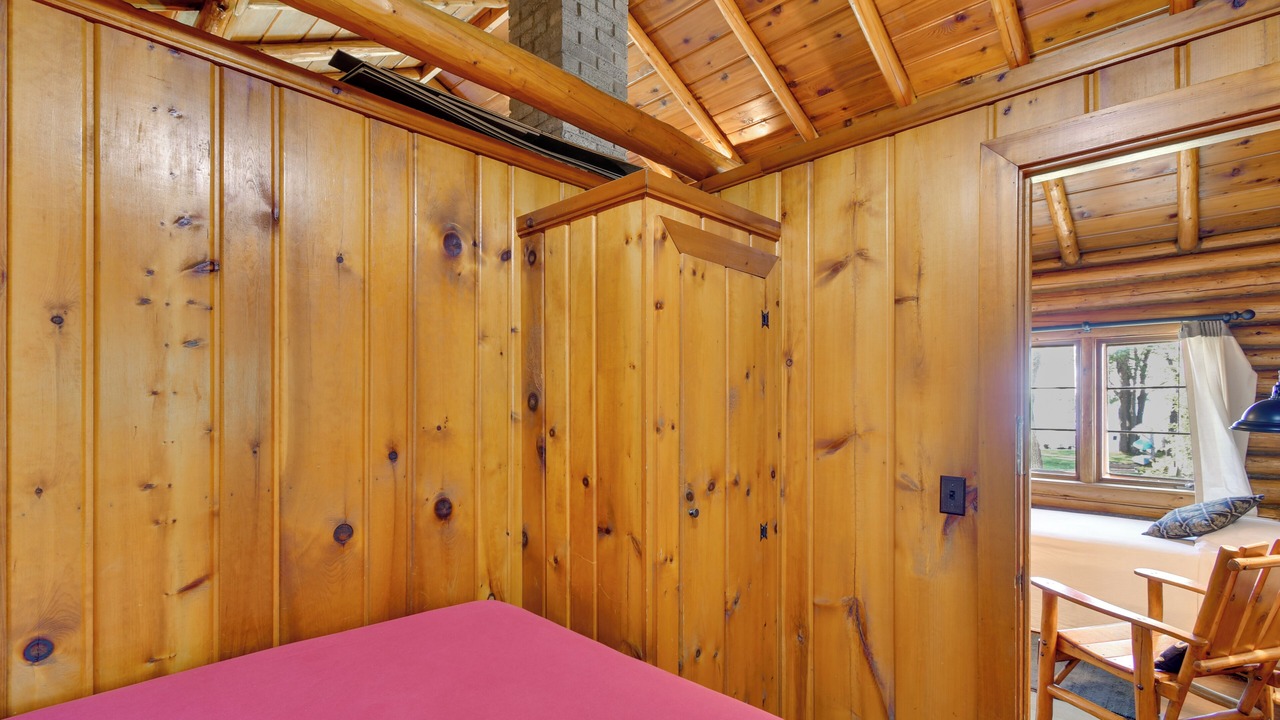 Photo of Bedroom in Lewiston