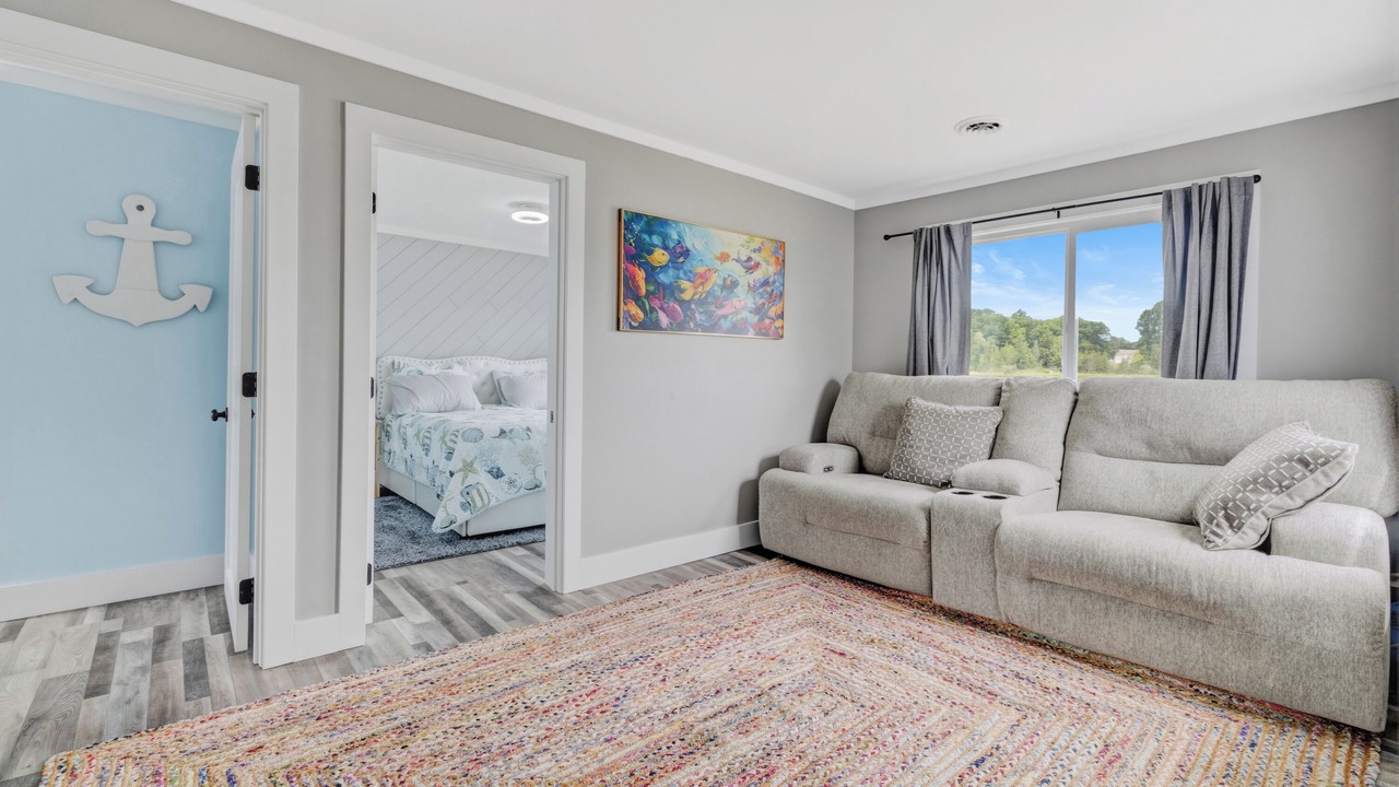 Photo of Bedroom in Six Lakes