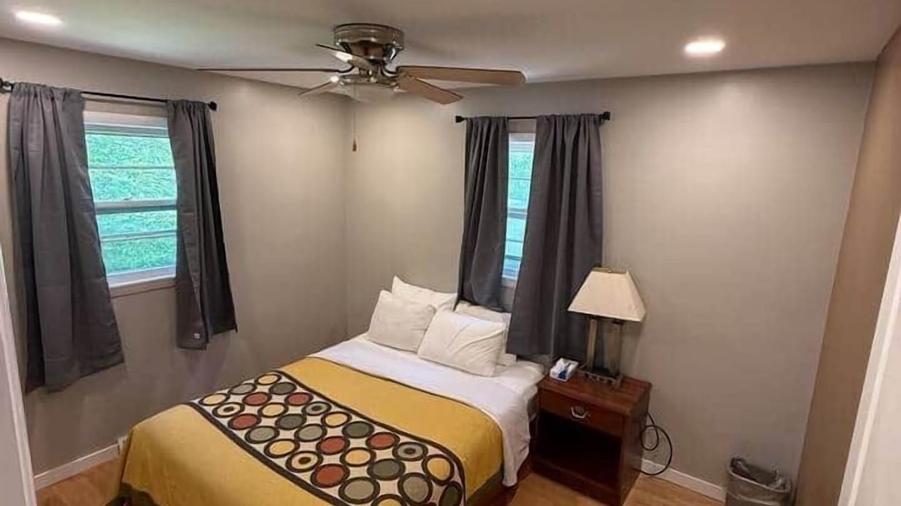 Photo of Bedroom in Bridgman
