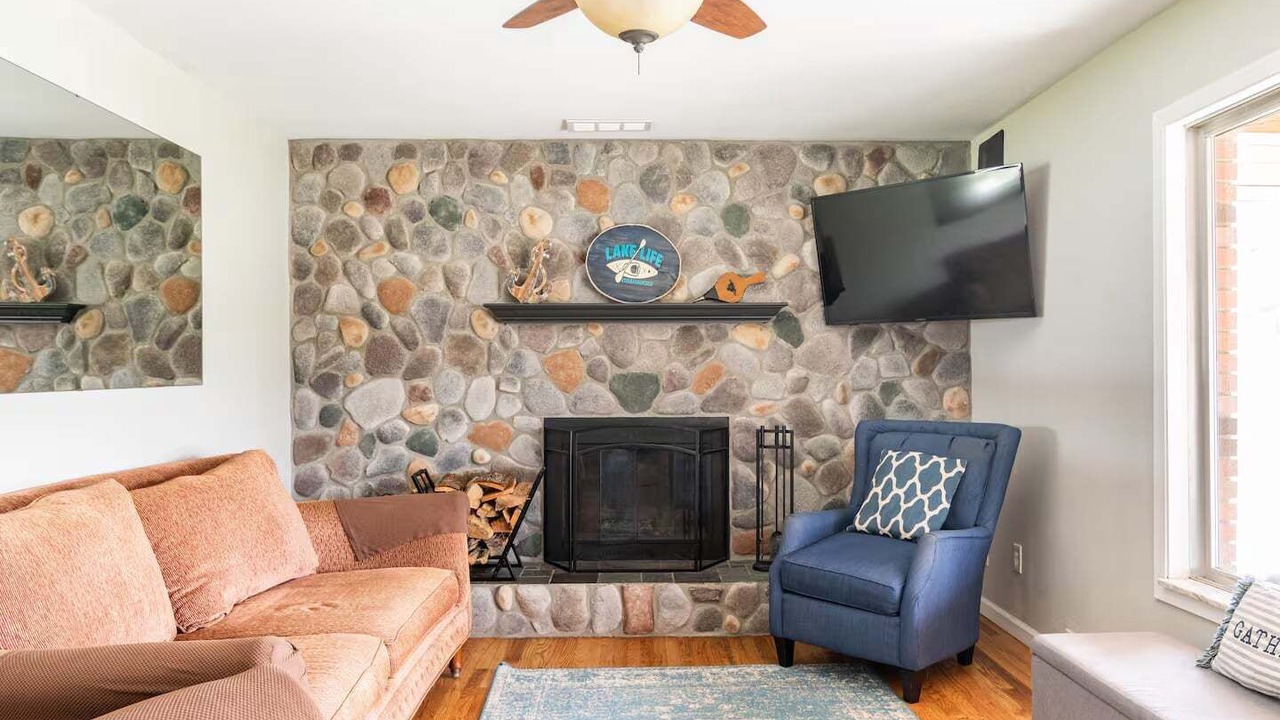 Photo of Livingroom in Holly