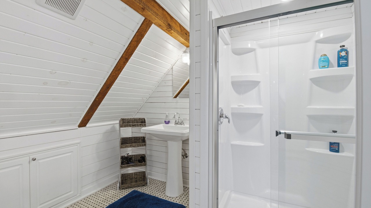 Photo of Bathroom in Colgate
