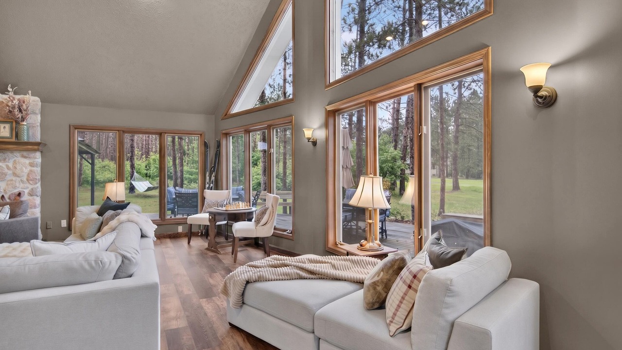 Photo of Livingroom in Gaylord