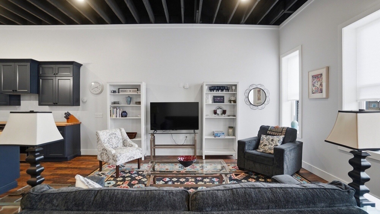 Photo of Livingroom in Deshler