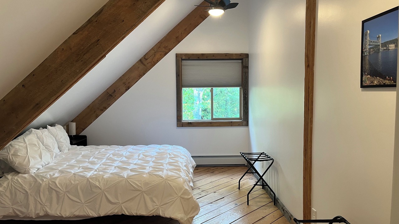 Photo of Bedroom in Laurium