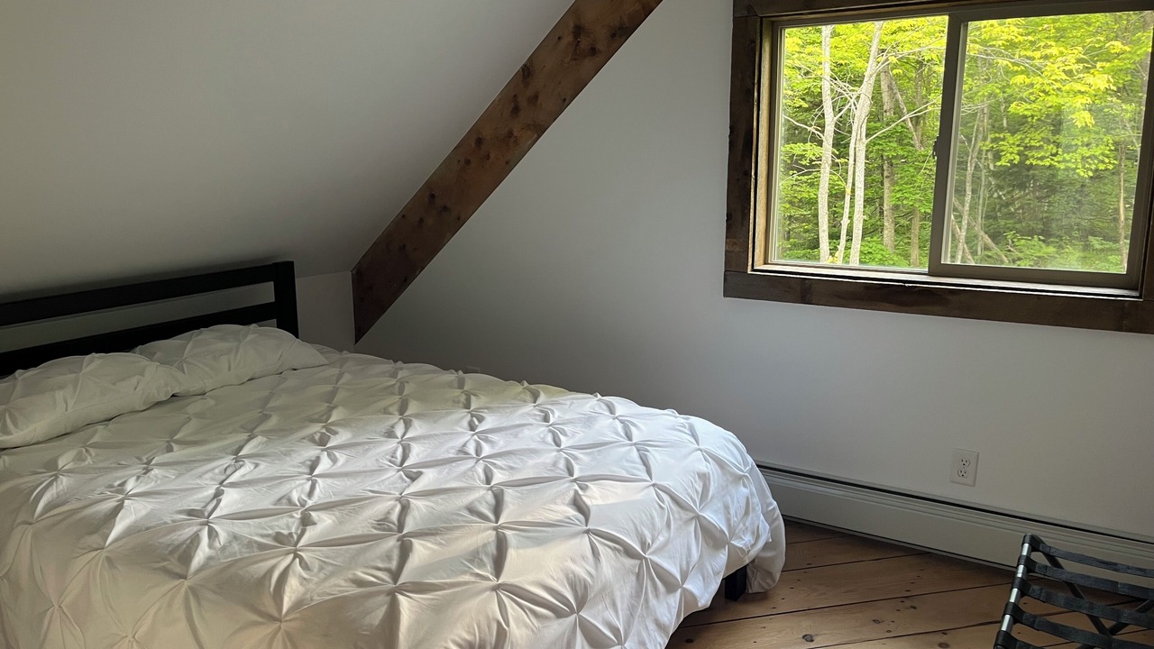 Photo of Bedroom in Laurium