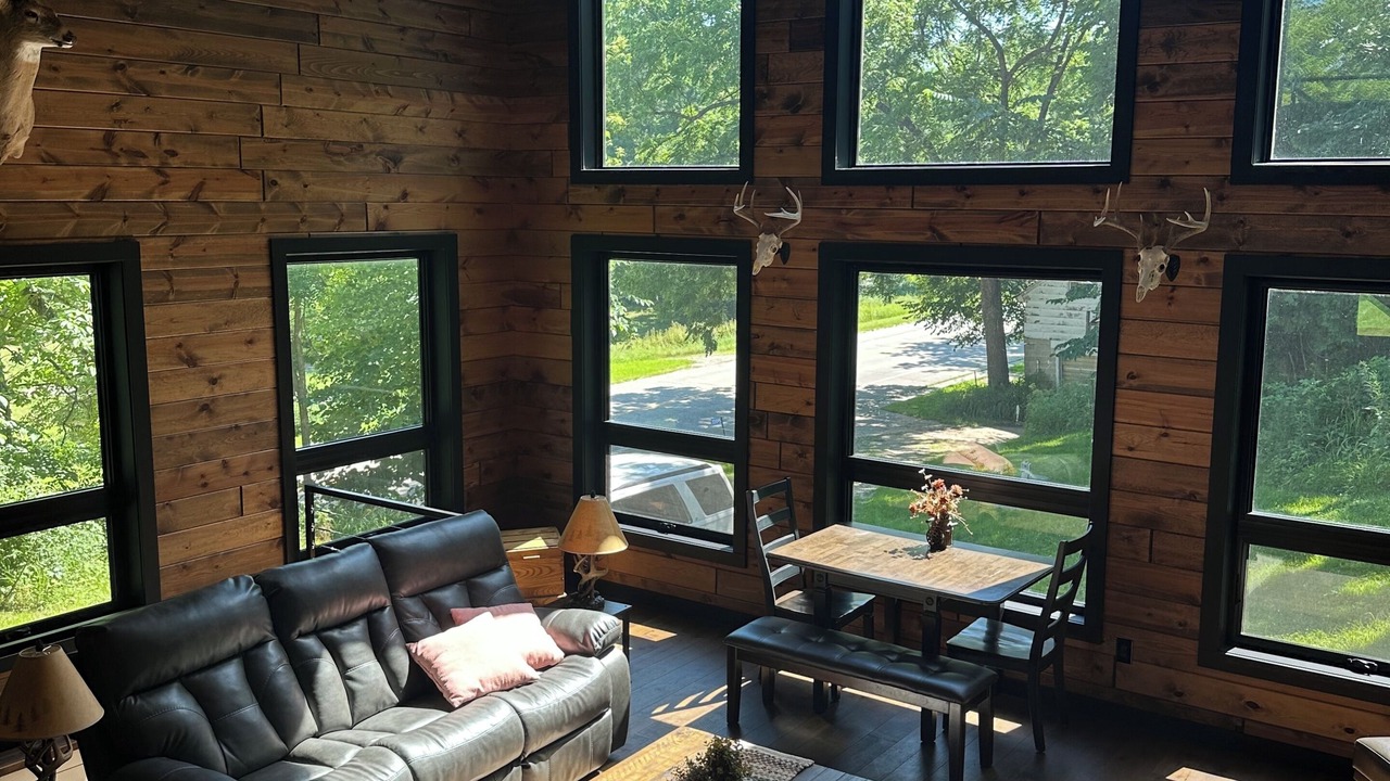 Photo of Livingroom in Chatfield