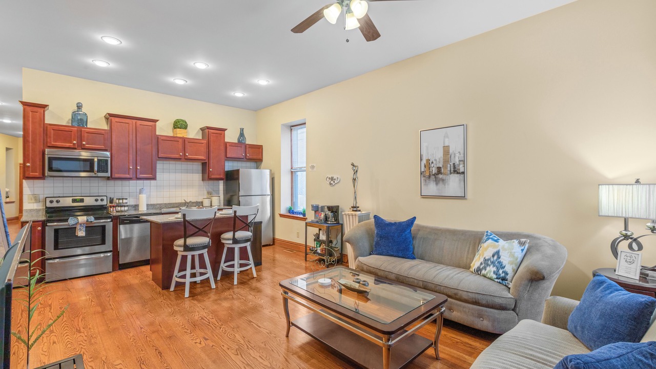 Photo of Livingroom in Shaw