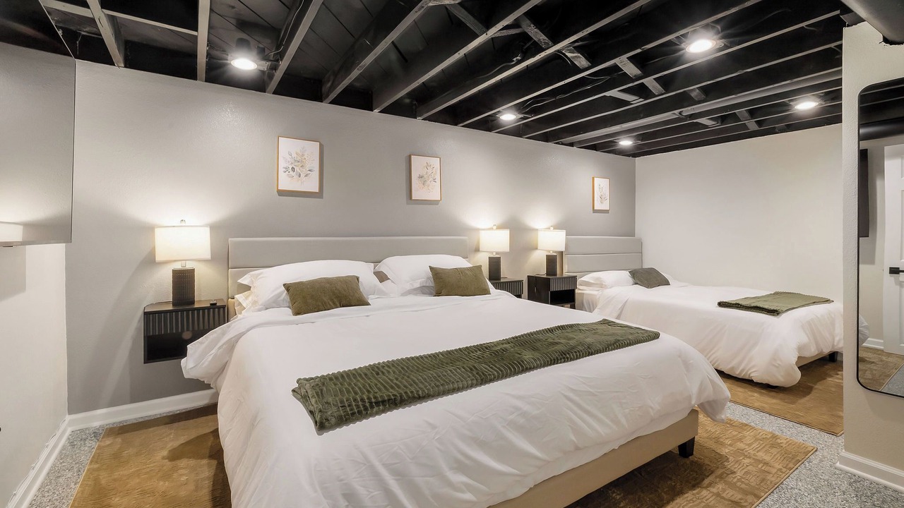Photo of Bedroom in Glendale