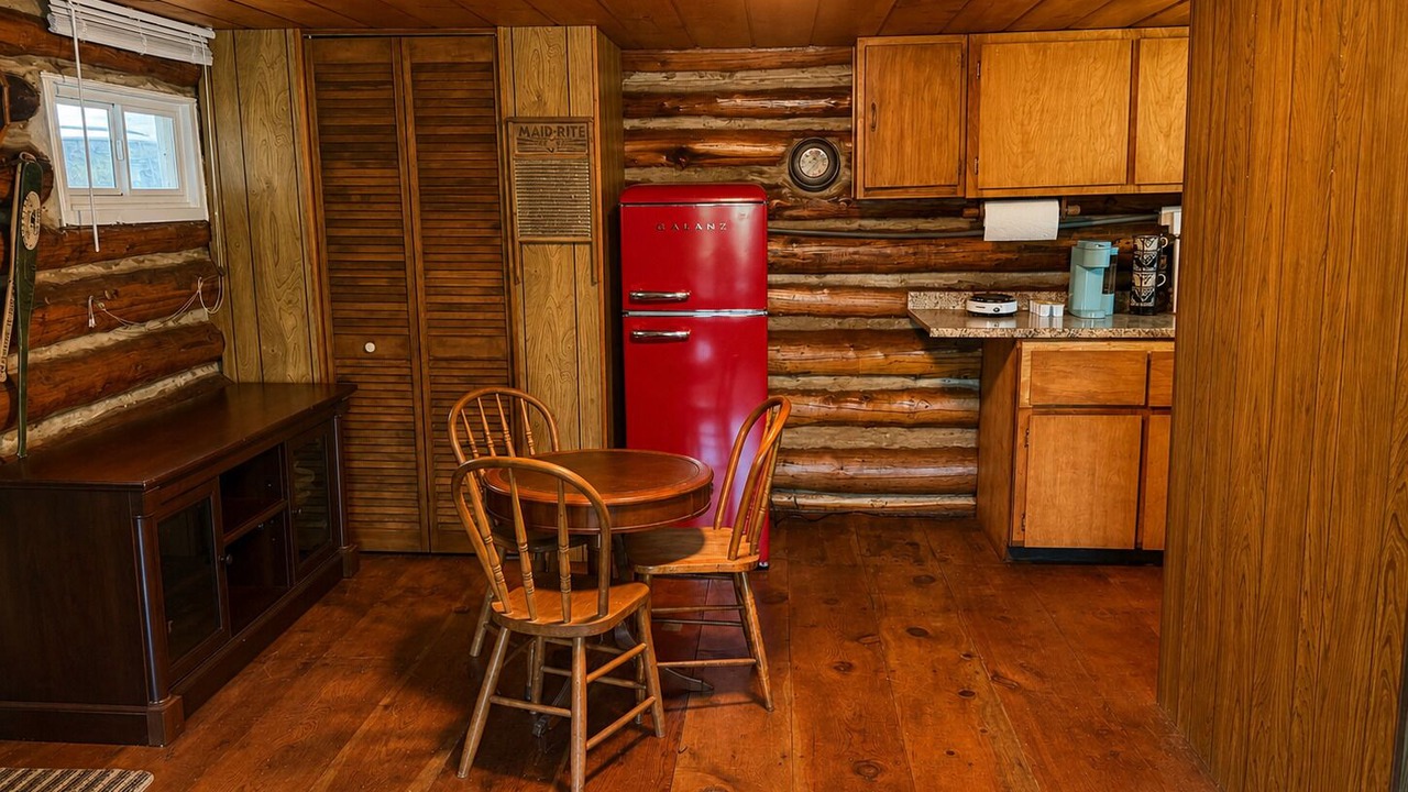 Photo of Kitchen in Manton