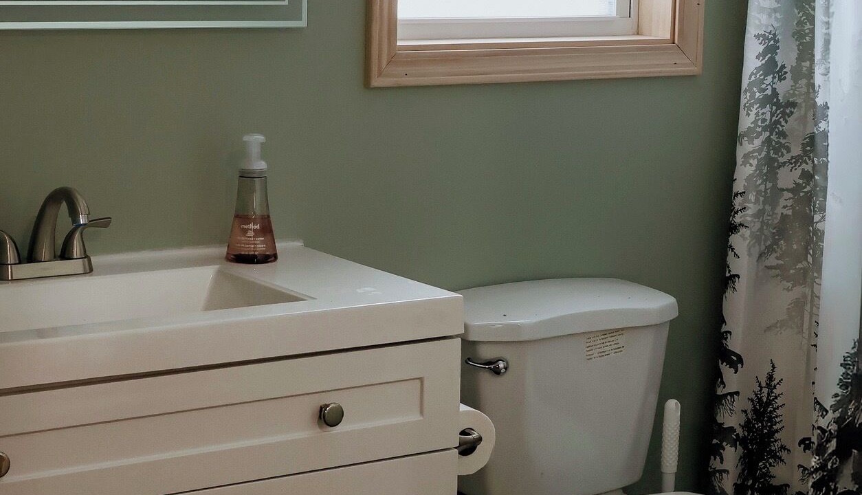 Photo of Bathroom in Eckerman