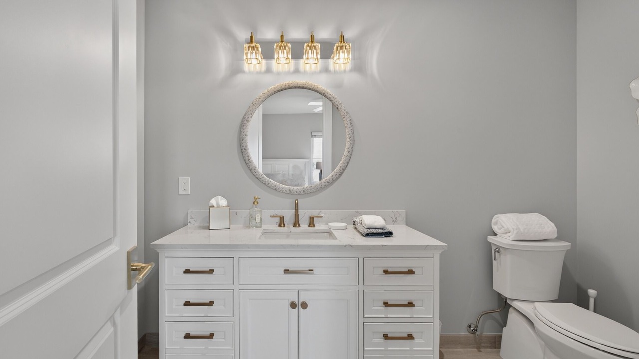 Photo of Bathroom in Bay Harbor