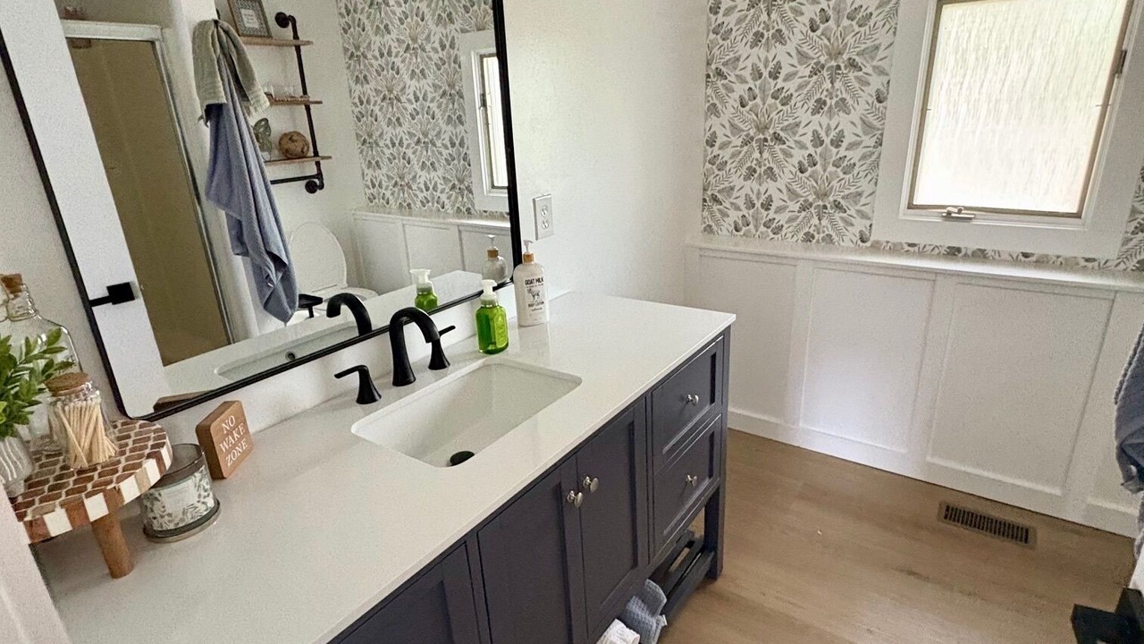Photo of Bathroom in Plainwell