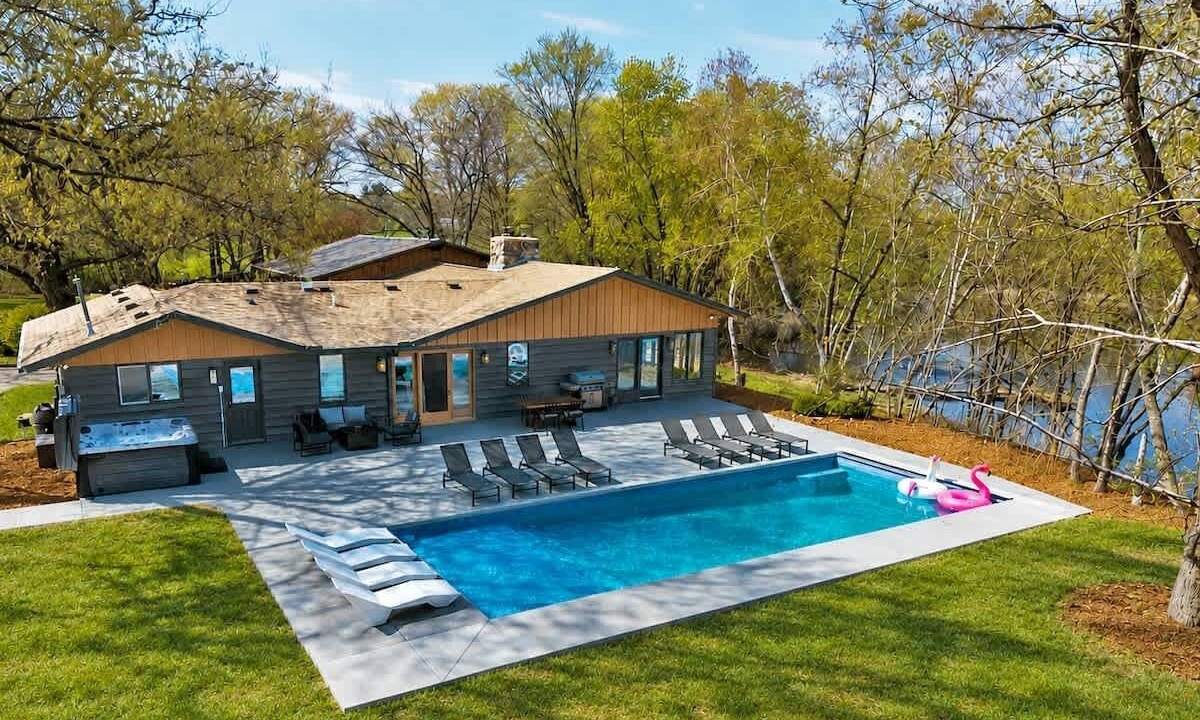 Photo of Outdoor in Rosemount