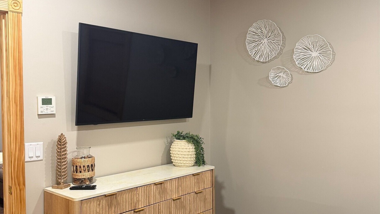 Photo of Bedroom in Litchfield