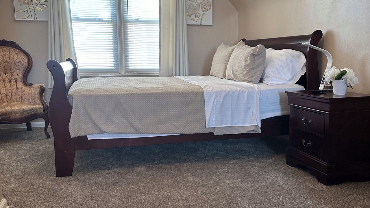 Photo of Bedroom in Wayne County