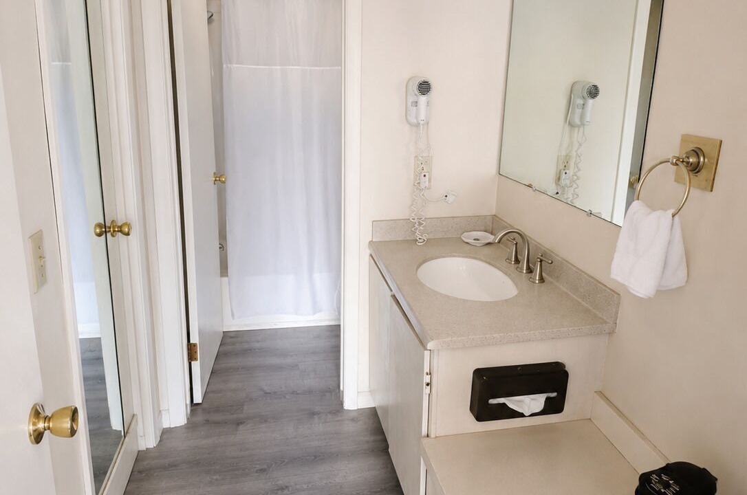Photo of Bathroom in Cheboygan