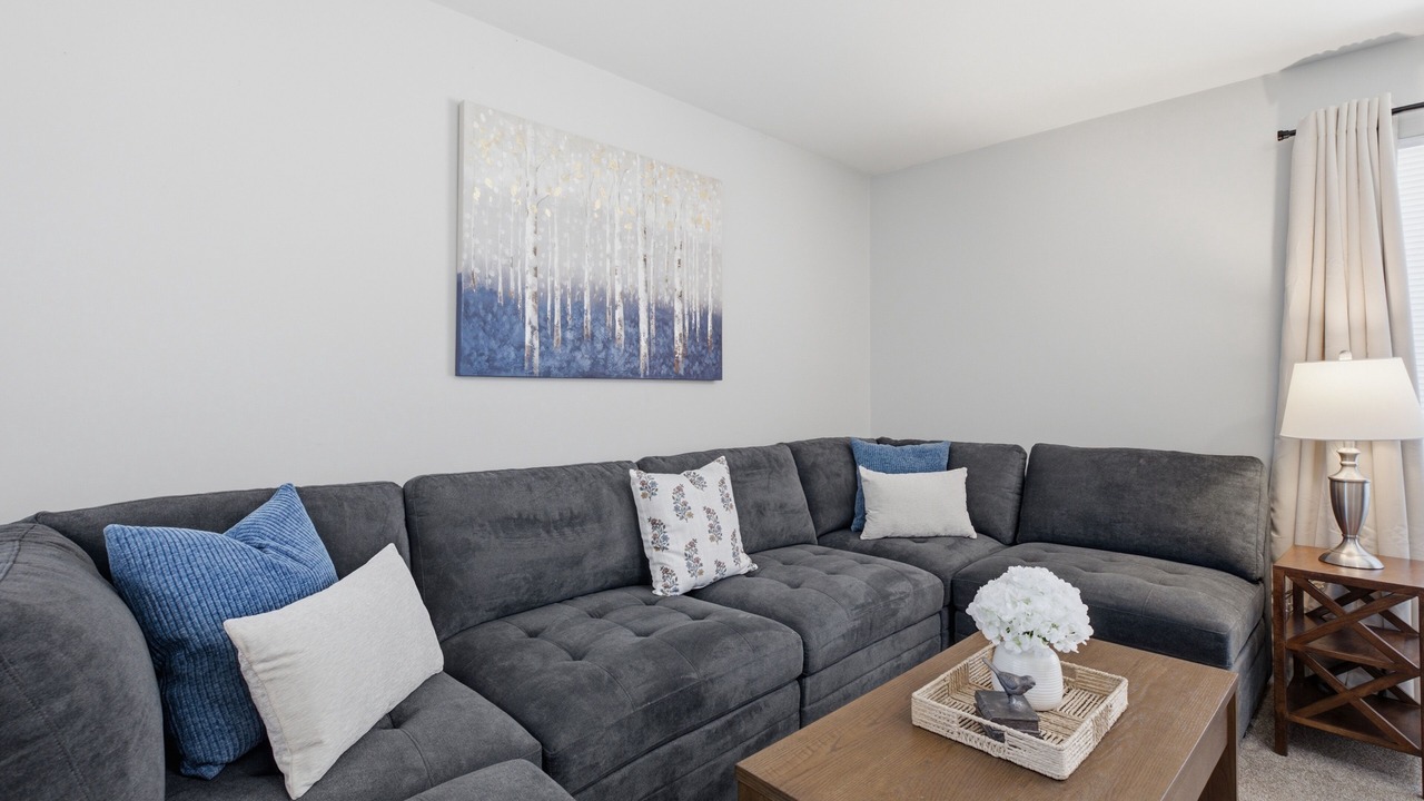 Photo of Livingroom in Lake Orion