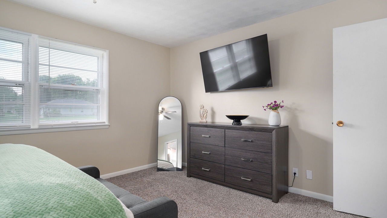 Photo of Bedroom in Brookline Station