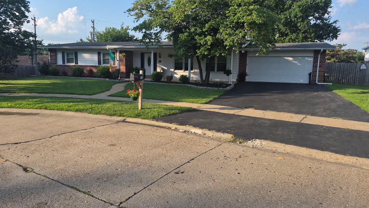 Photo of Outdoor in Chesterfield
