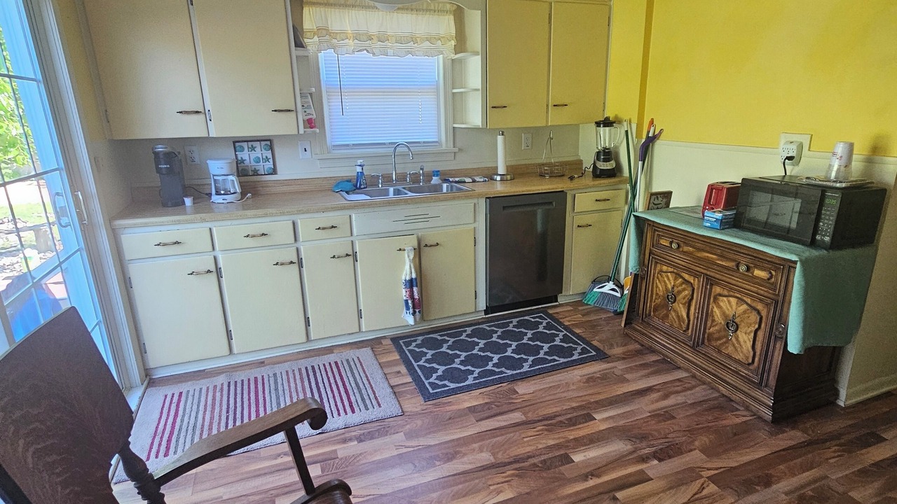 Photo of Kitchen in Ferrysburg