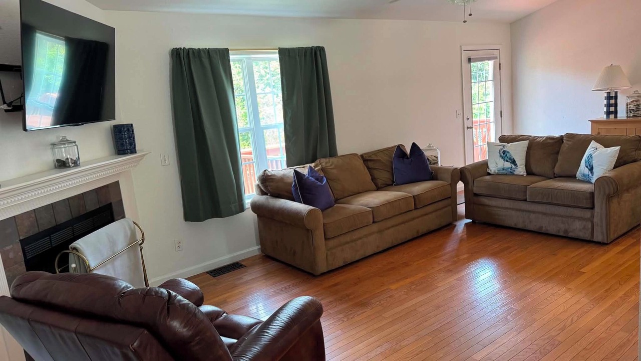 Photo of Livingroom in St. Robert