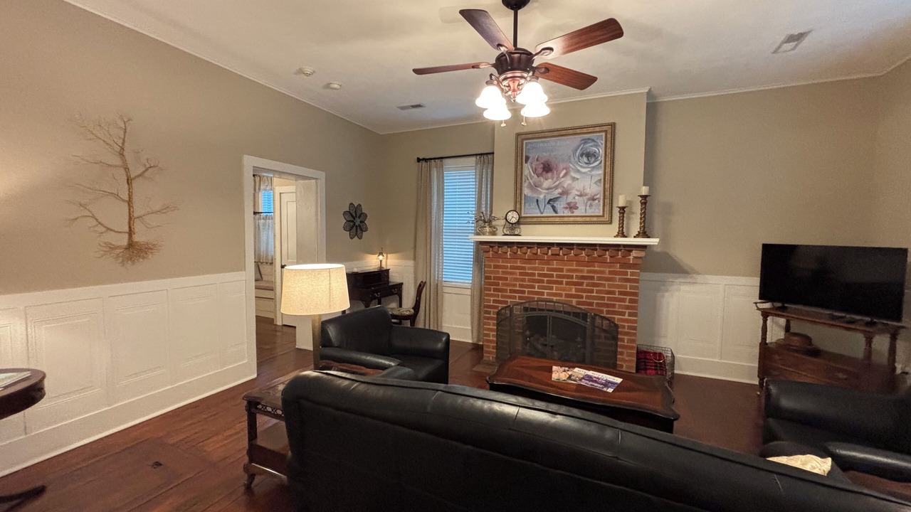 Photo of Livingroom in Cape Girardeau