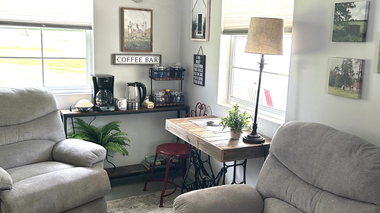 Photo of Livingroom in Bancroft