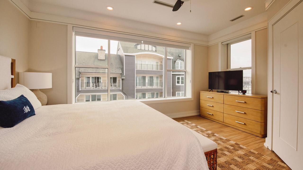 Photo of Bedroom in Bay Harbor