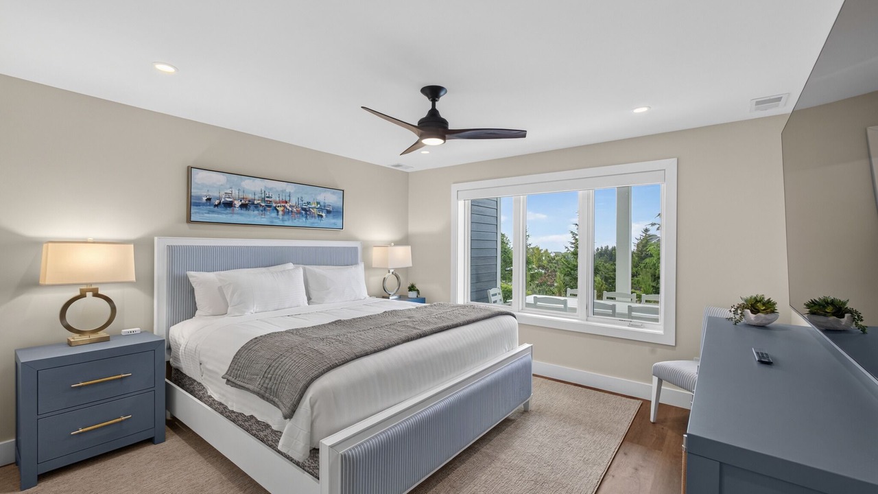 Photo of Bedroom in Bay Harbor