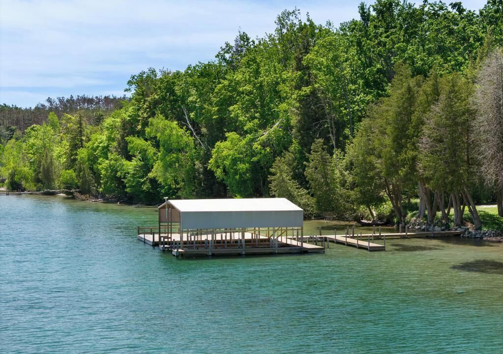 Photo of Others in Bay Harbor