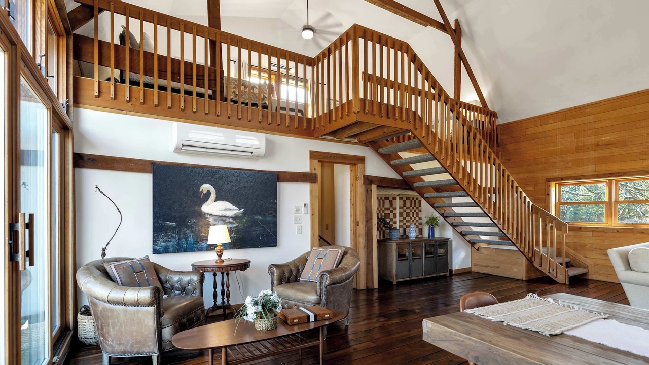 Photo of Livingroom in Allegan