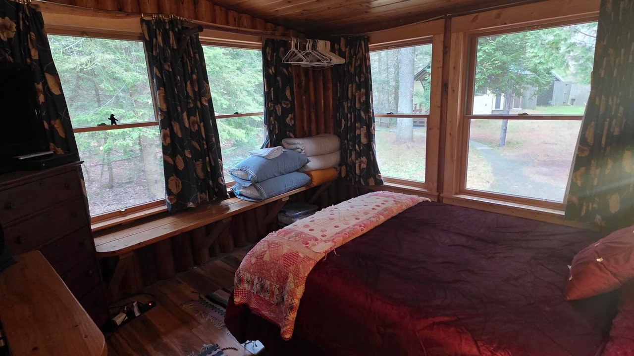 Photo of Bedroom in Brimley