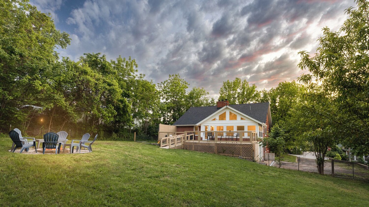 Photo of Outdoor in Waynesville