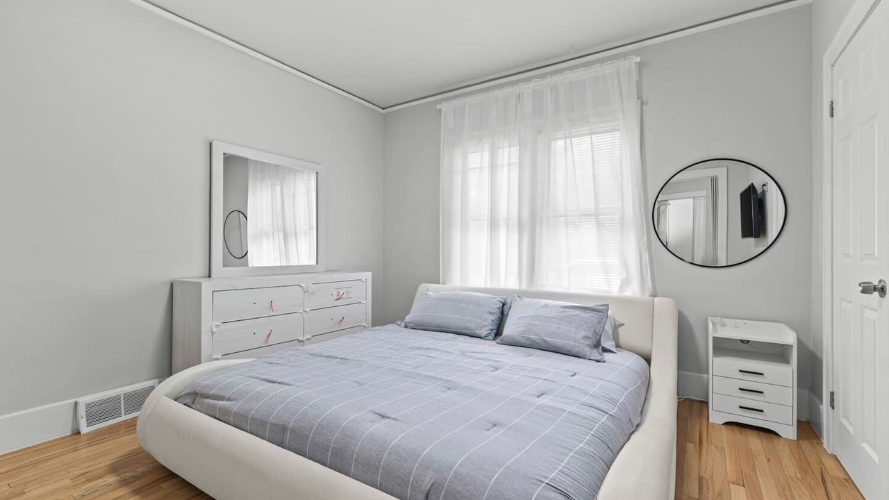 Photo of Bedroom in Dearborn