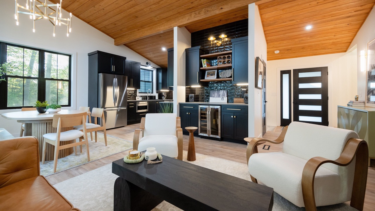 Photo of Livingroom in West Olive