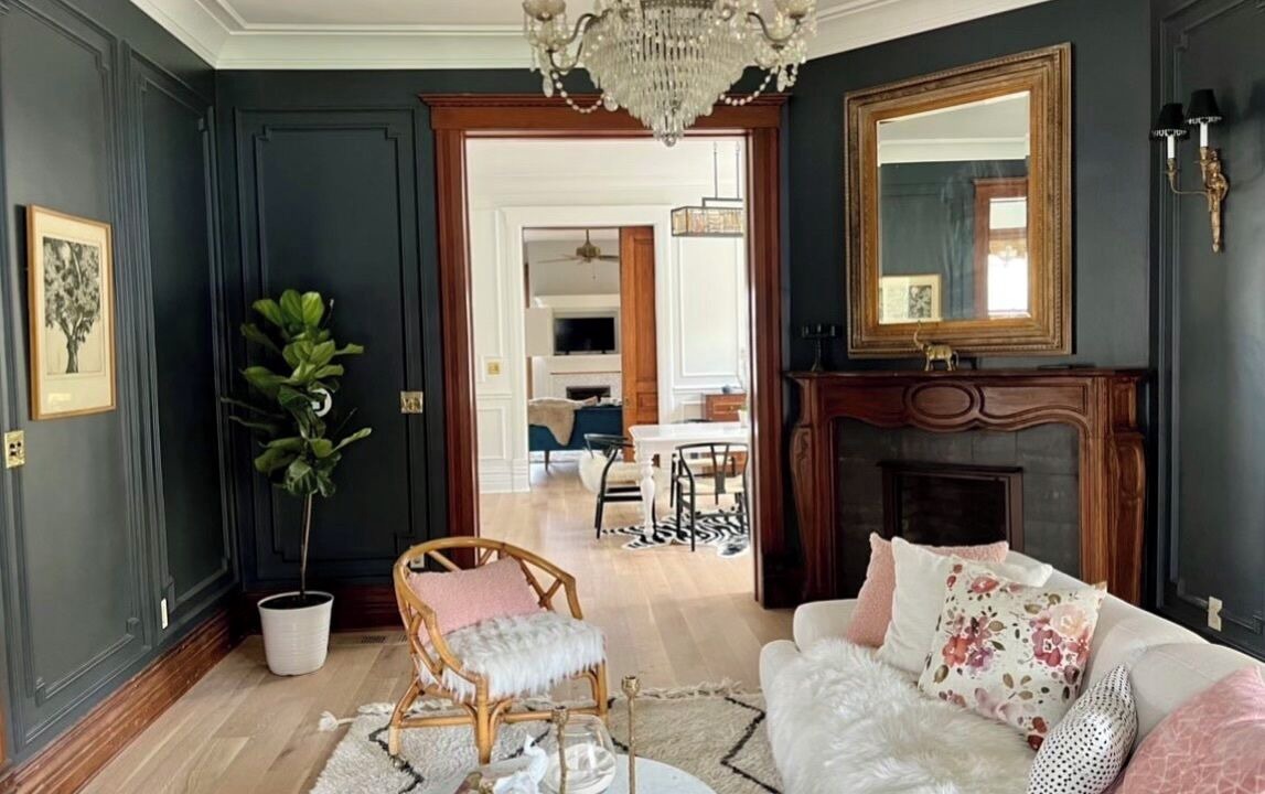 Photo of Livingroom in Oak Park