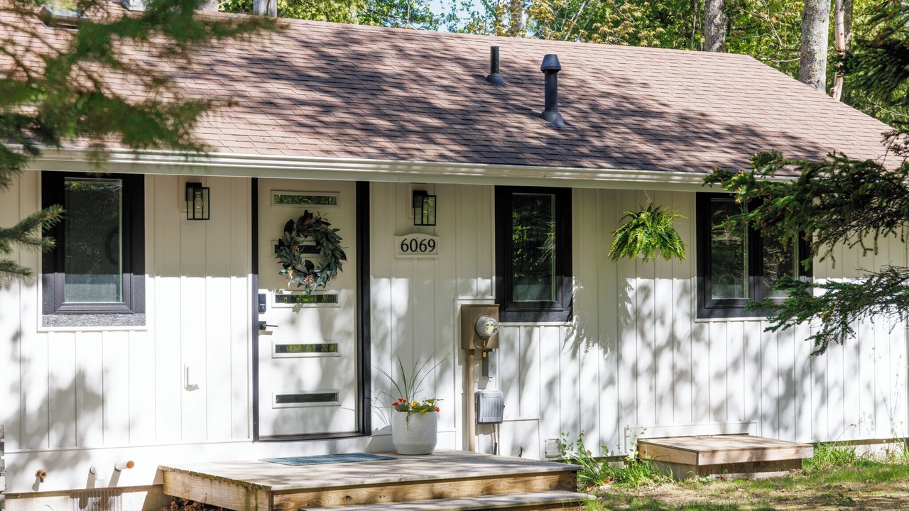 Photo of Outdoor in Maple City