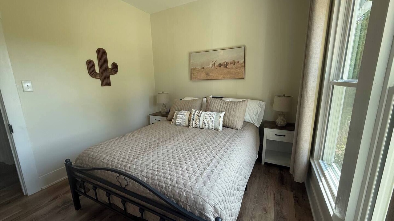 Photo of Bedroom in Marion
