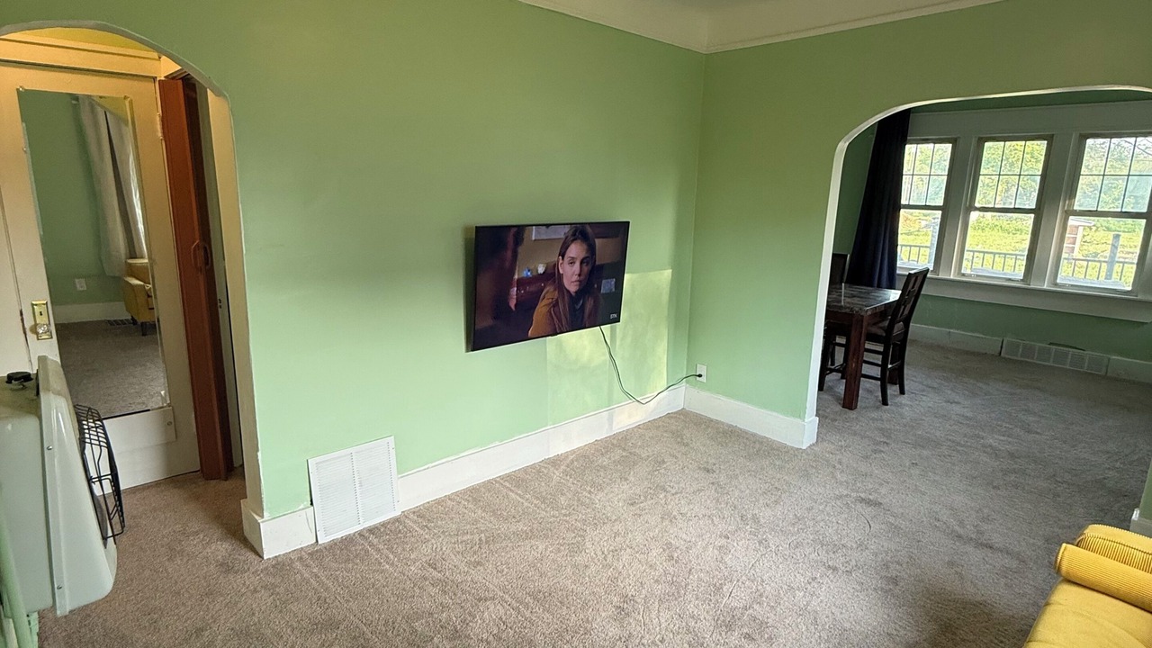 Photo of Livingroom in Detroit