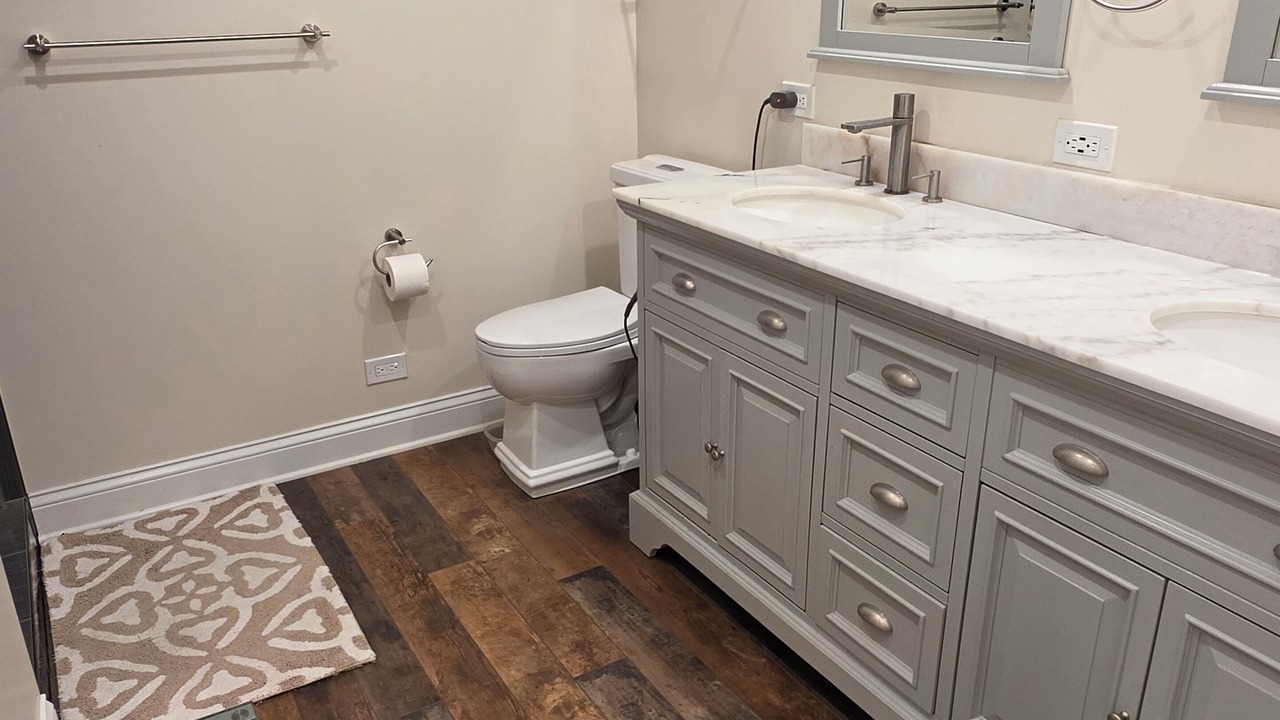 Photo of Bathroom in Roselle